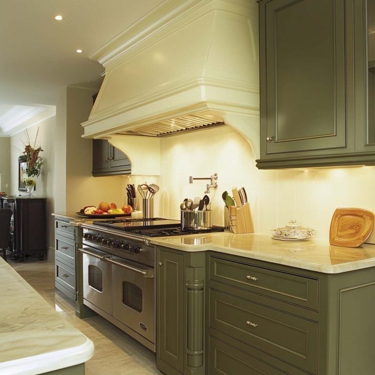 21 Two Tone Kitchen Cabinet Ideas for a Stylish Makeover