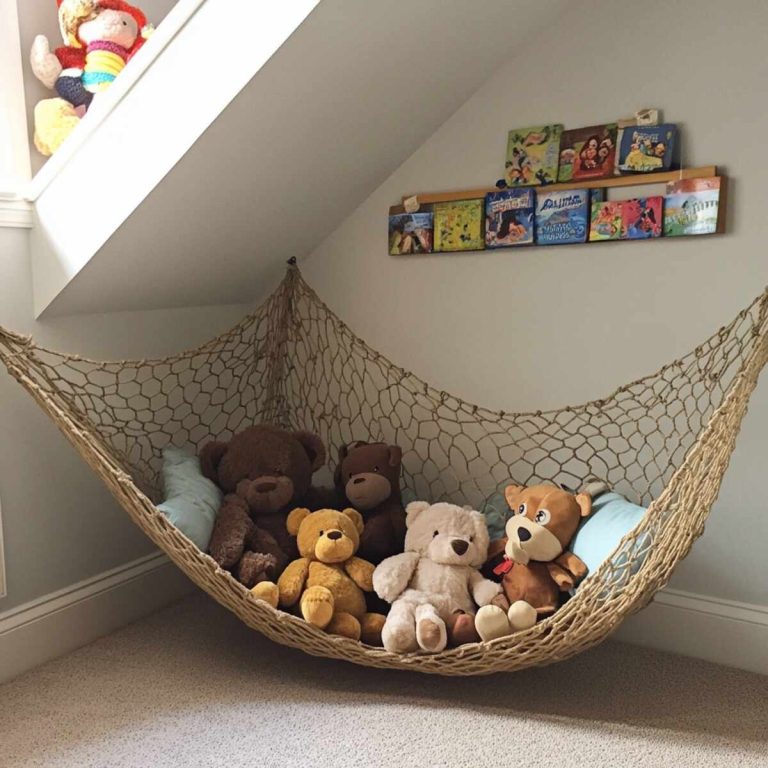 21 Simple Stuffed Animal Storage Ideas That Kids Will Love