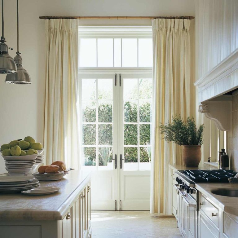 25 Stylish Kitchen Window Curtain Ideas to Upgrade Your Space