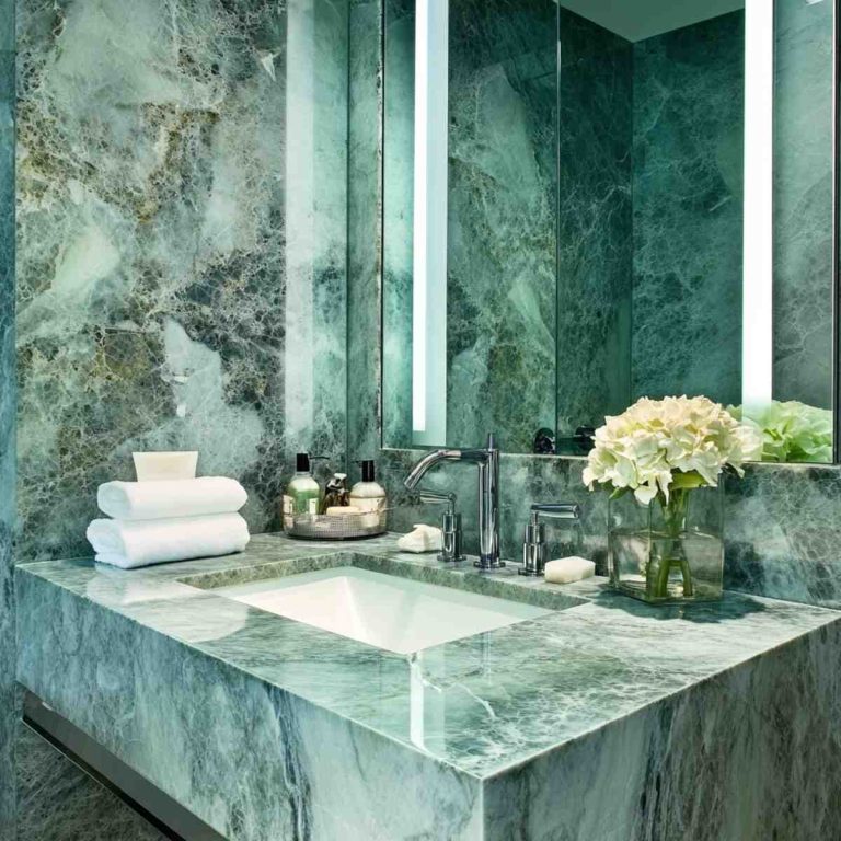 25 Green Bathroom Ideas to Create a Fresh and Relaxing Space