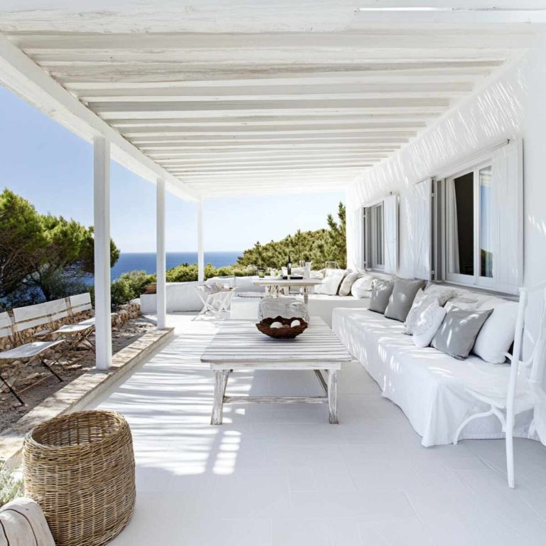 25 Covered Patio Ideas to Create Your Dream Outdoor Space