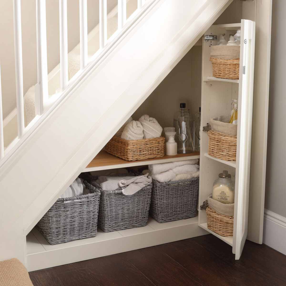 Pull-Out Shelf for Laundry Baskets
