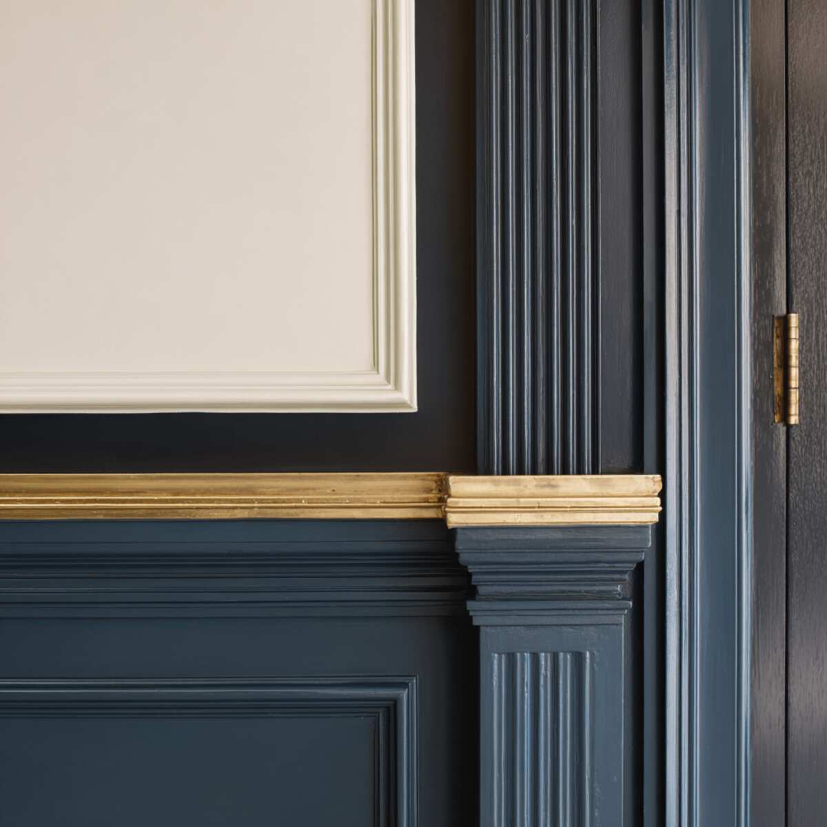Two-Tone Molding with Contrast Paint
