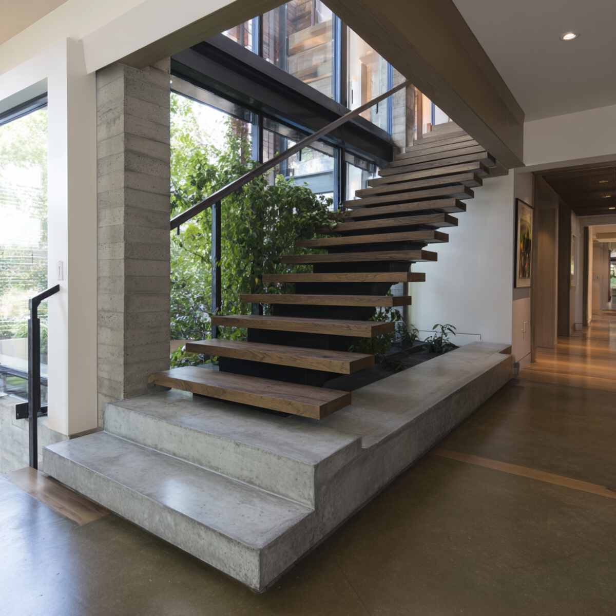 Cantilevered Concrete Open Risers