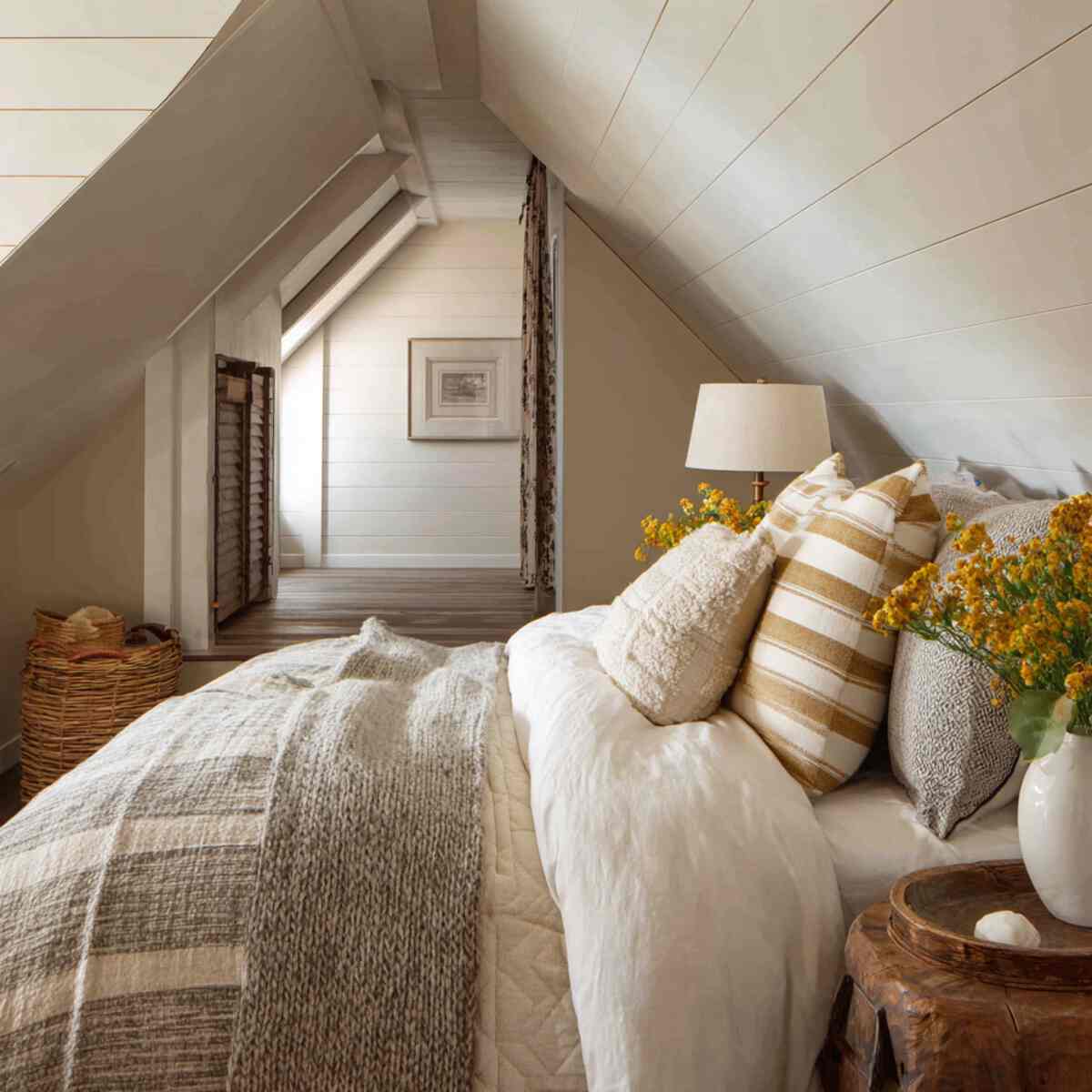 Cozy Cottage-Style Retreat