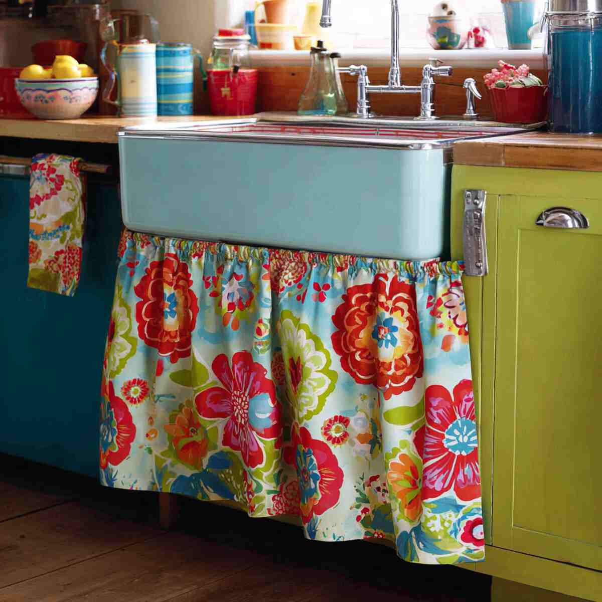 Oilcloth for Easy Cleaning