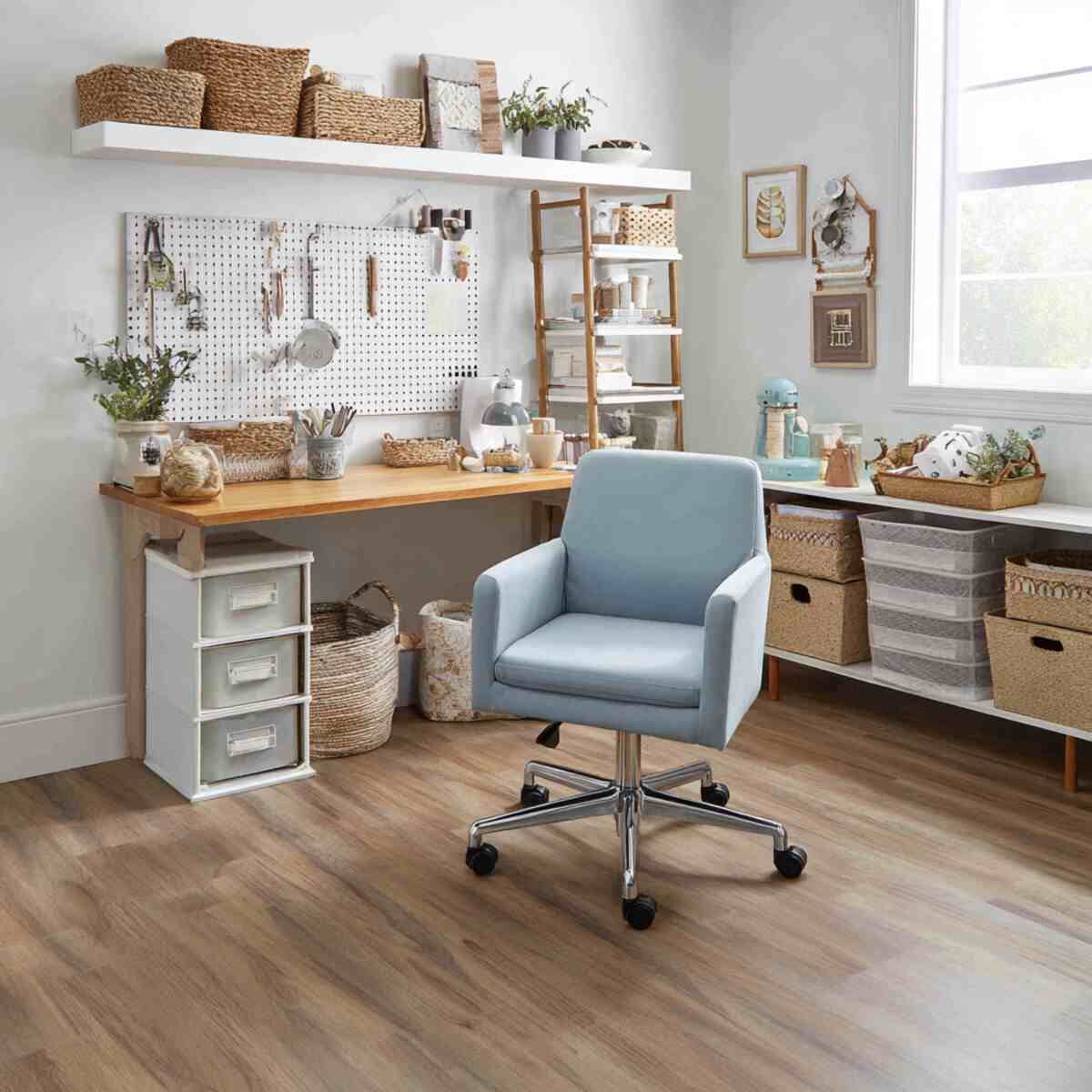 Rolling Chair with Storage