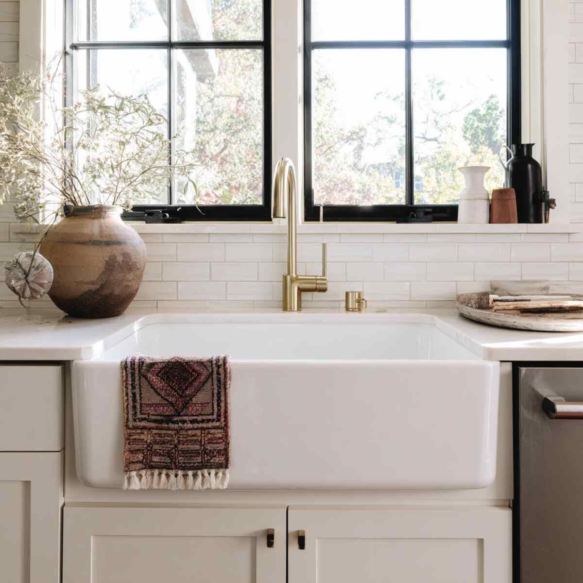 Apron-Front White Ceramic with Brass Faucet