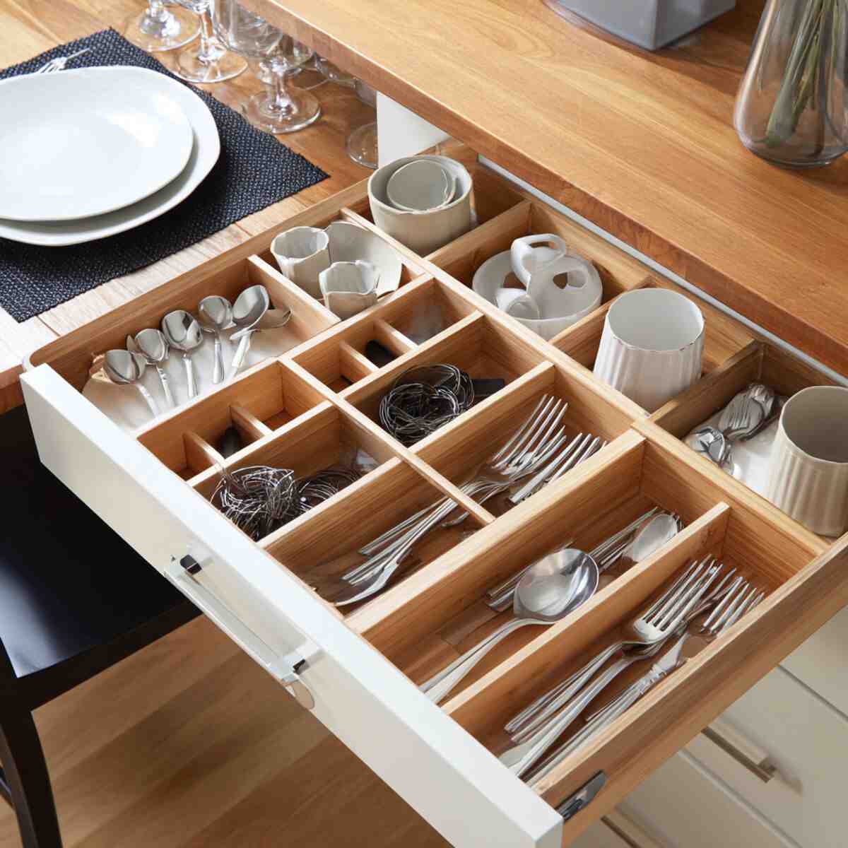 Drawer Dividers in Sideboards
