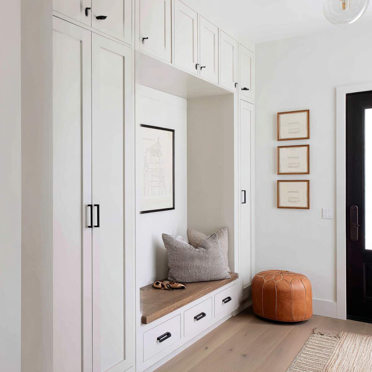 Slim Built-In Mudroom Lockers