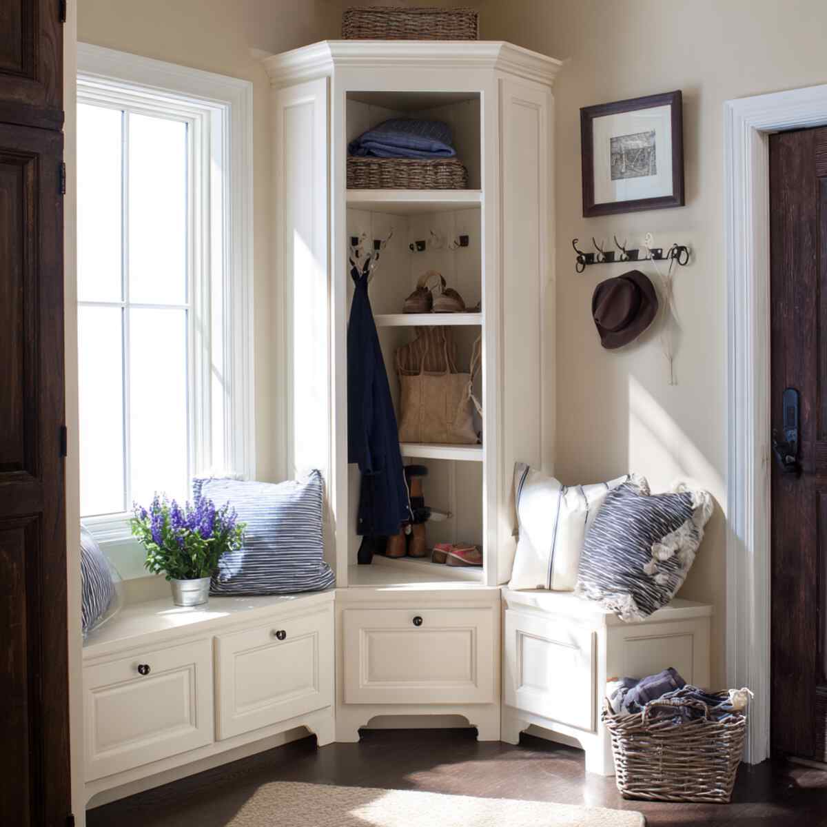 Corner Mudroom Locker Unit