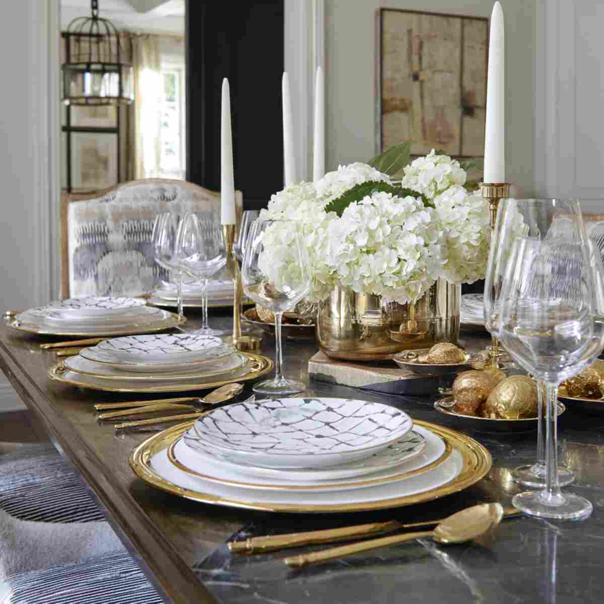 Metallic Gold-Rimmed Plates