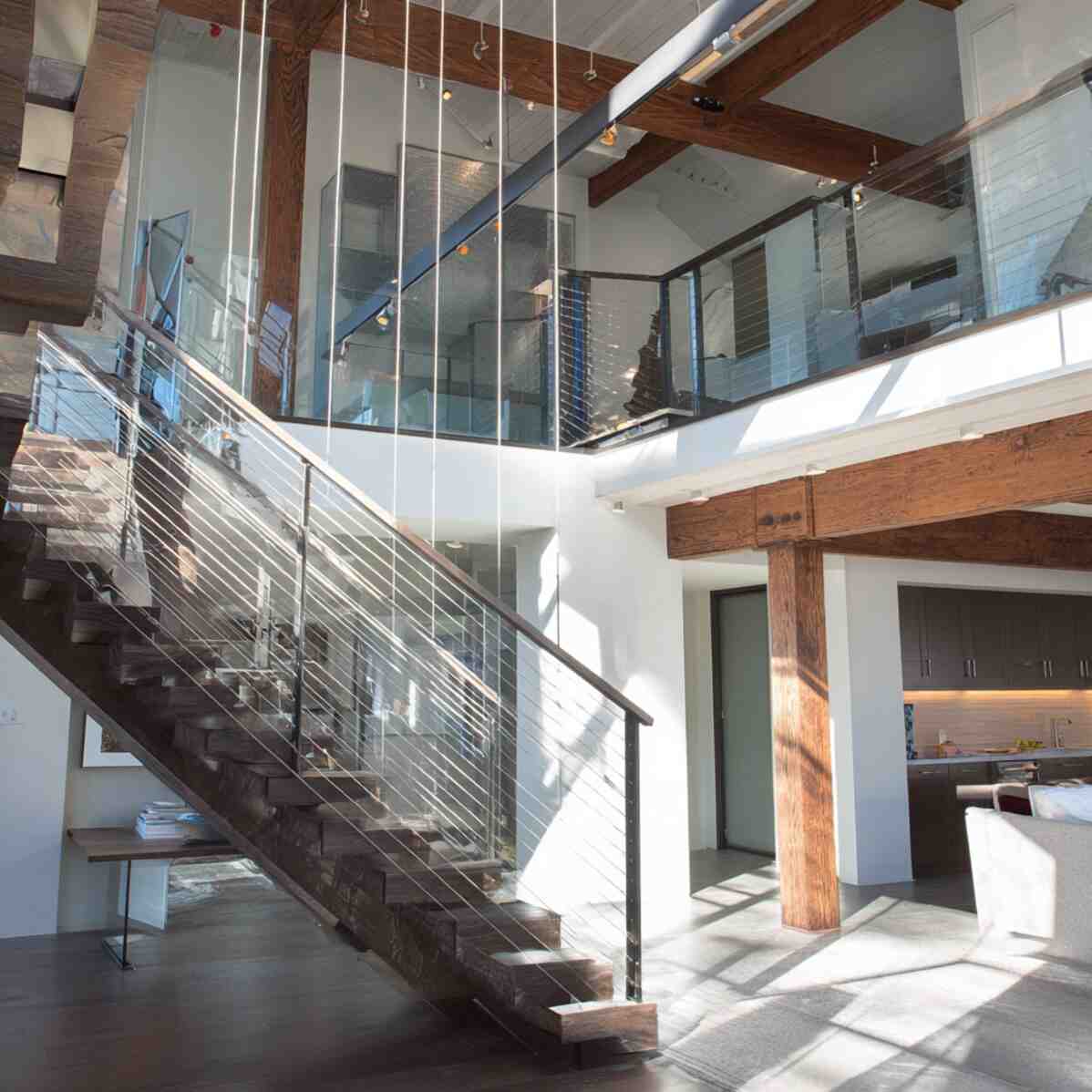 Combination of Glass and Cable Railing