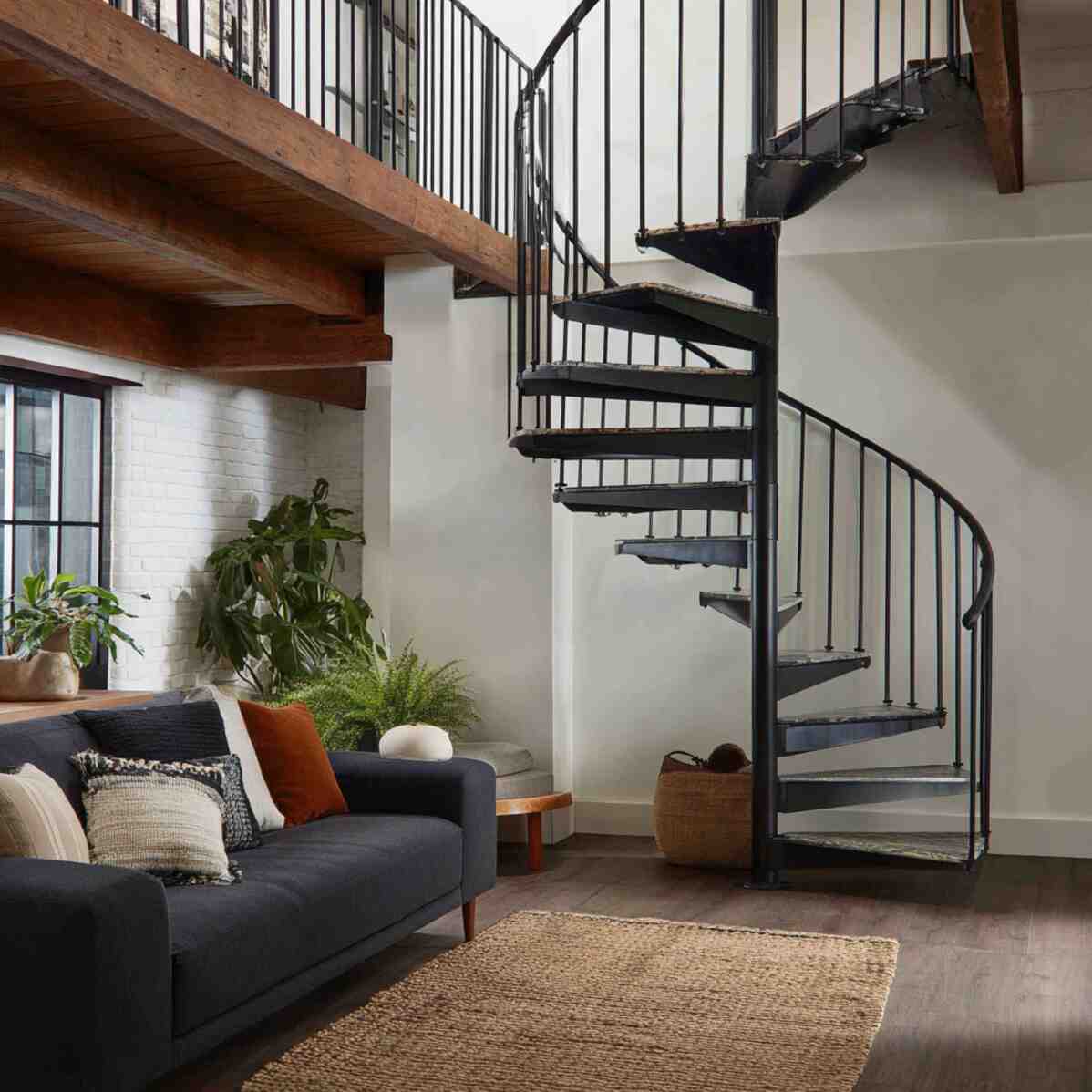 Spiral Staircase in Matte Black