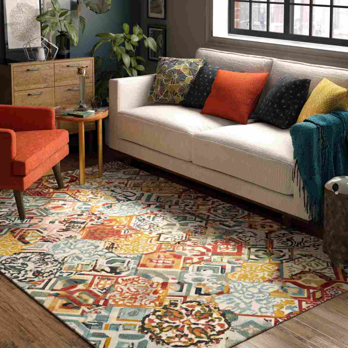 Retro Patterned Area Rug