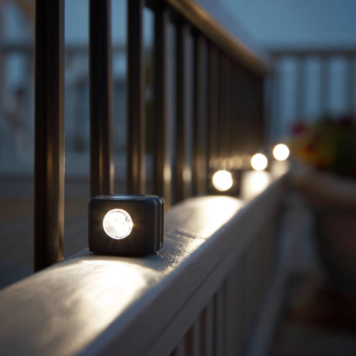 Battery-Operated Puck Lights