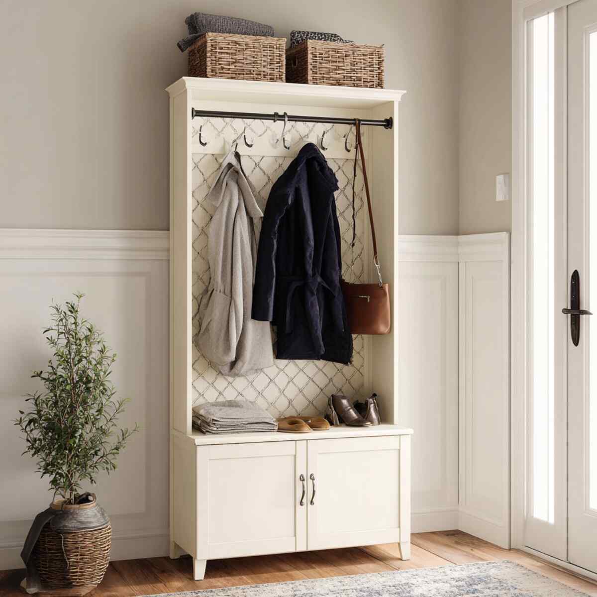 Coat Hanging Rod
