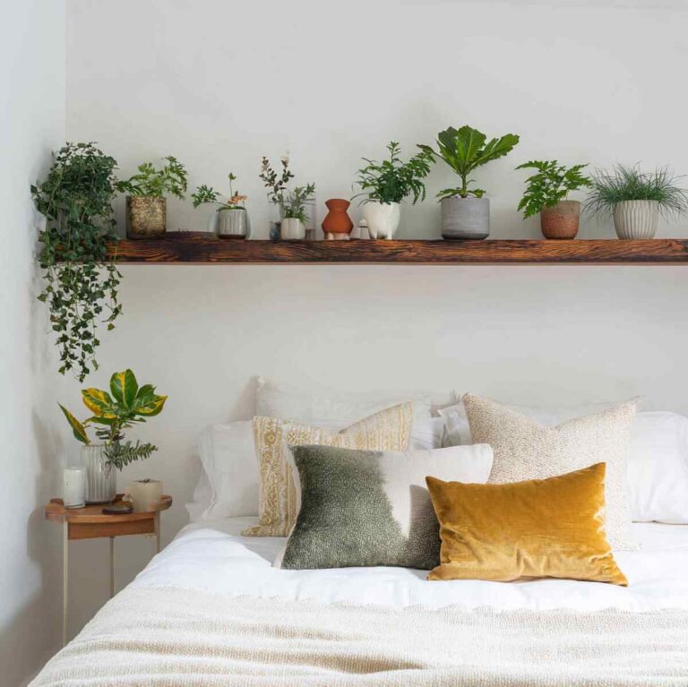 23 Floating Shelf Styling Ideas Above Bed That Transform Your Room ...